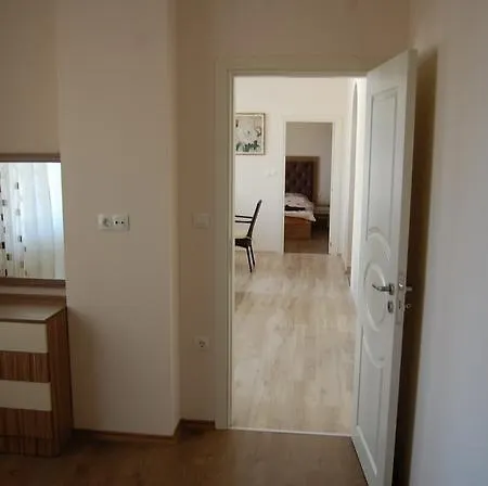 Apartment Nesebar Апартамент *