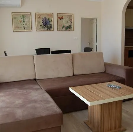 Apartment Nesebar Апартамент
